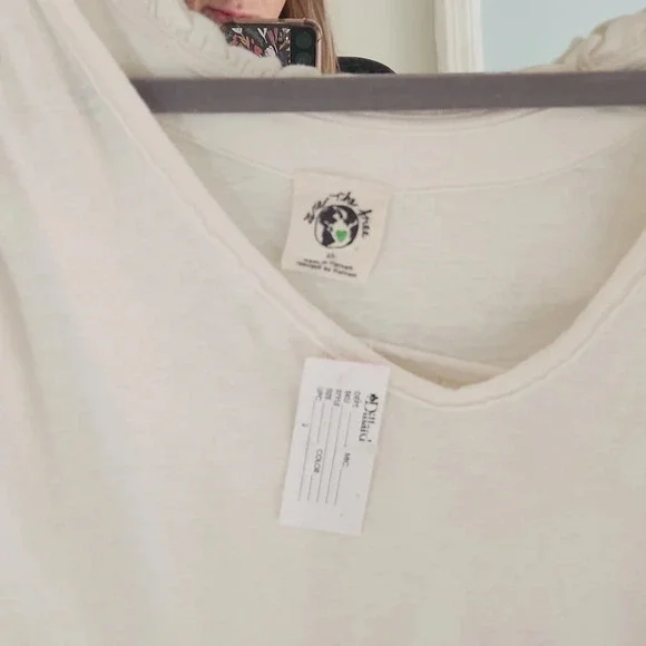 We the free top NWT - Picture 2 of 3